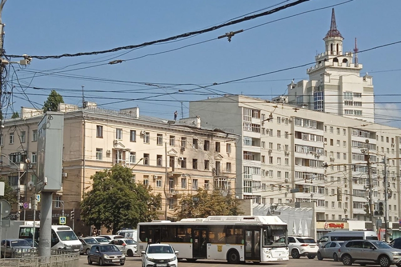 СК завел дело о теракте после удара дронов по Воронежу