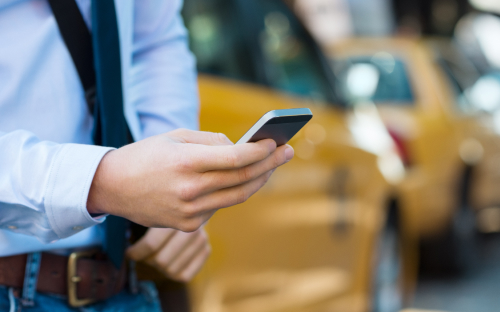 Смертник подорвал себя на пляже у отеля в Сомали