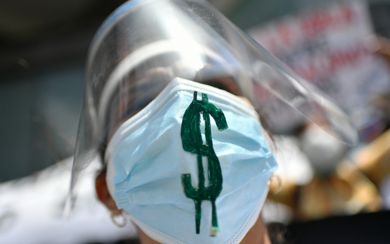 СМИ узнали о низкой эффективности каждой седьмой госпрограммы