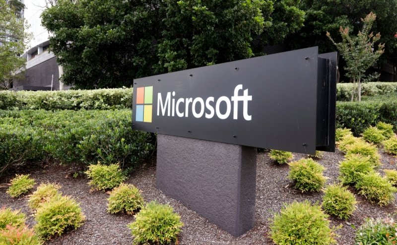 СМИ узнали о планах Microsoft купить причастную к созданию Siri компан