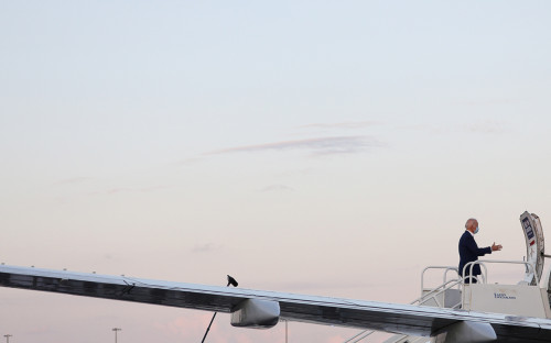 СМИ узнали о встрече Путина и Байдена в отеле из истории с &laquo;перегрузко