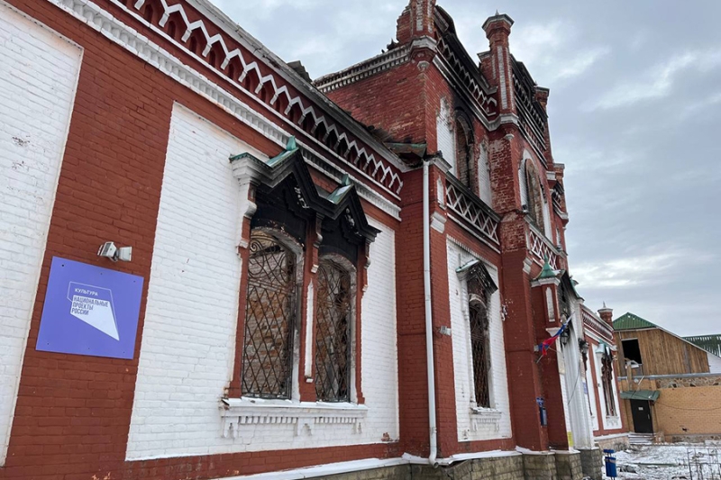 «Снаряды свистят, поселок горит». Репортаж РБК из курского Глушково