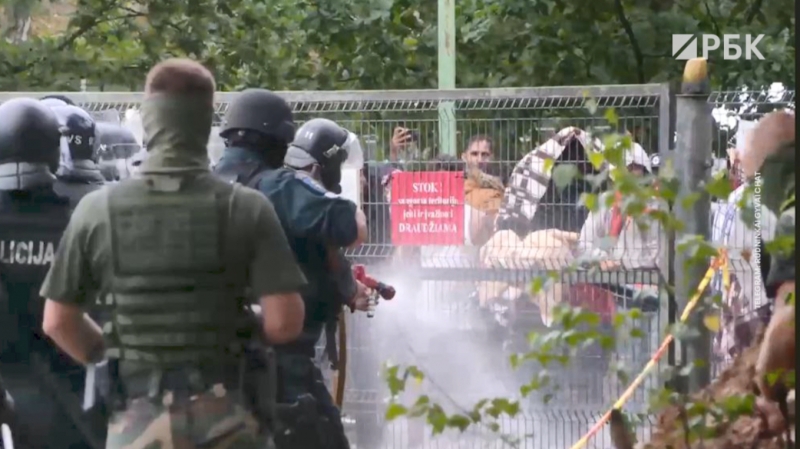 Со стремянкой за $750: как мигранты перебираются из Белоруссии в ЕС