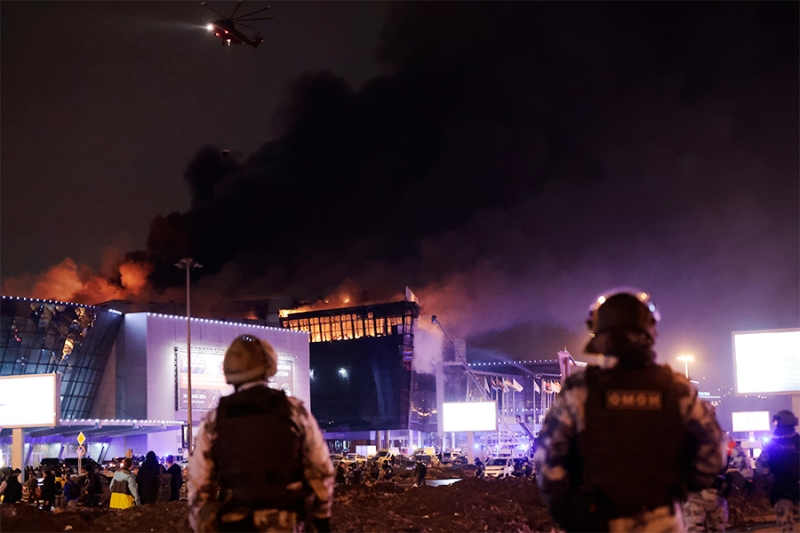 «Со всех сторон стреляли, просто со всех». Хронология теракта в