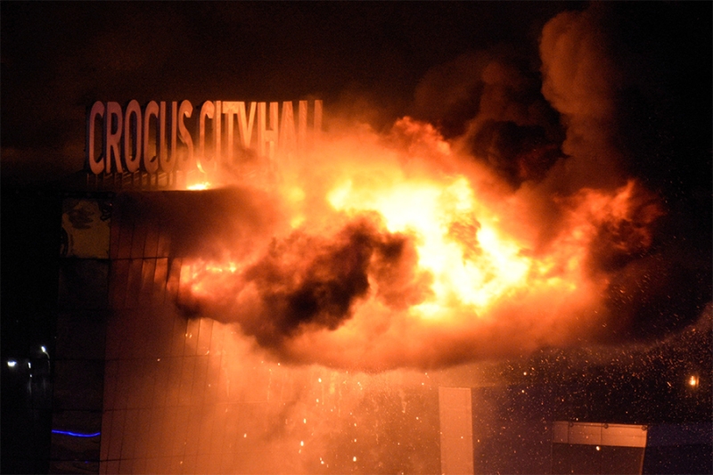 «Со всех сторон стреляли, просто со всех». Хронология теракта в