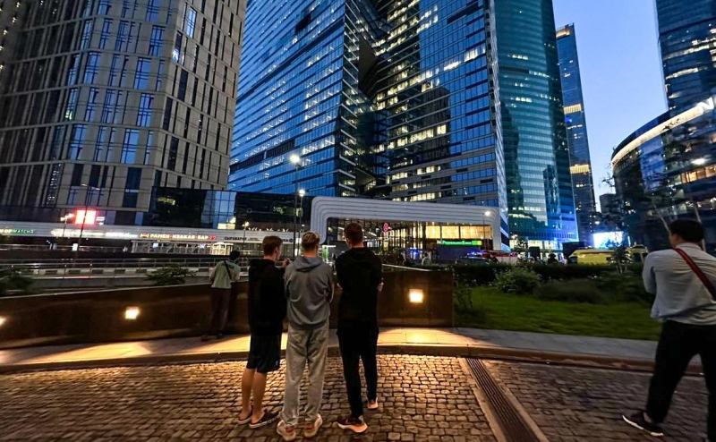 Собянин сообщил о сбитых дронах и повреждении башни в «Москва-Сити»