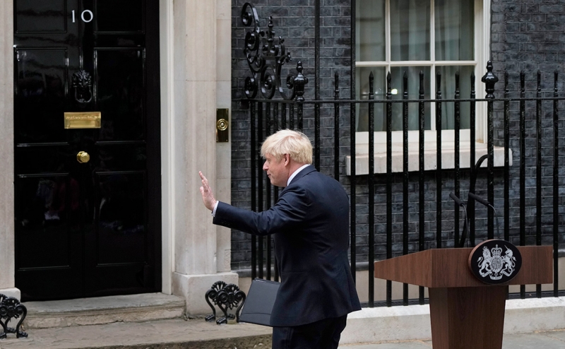 Союзники Джонсона воздадут по заслугам экс-главе Минфина за предательство