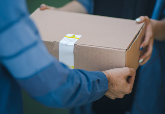 Сопредседателю «Мемориала» назначили штраф за статью о России и