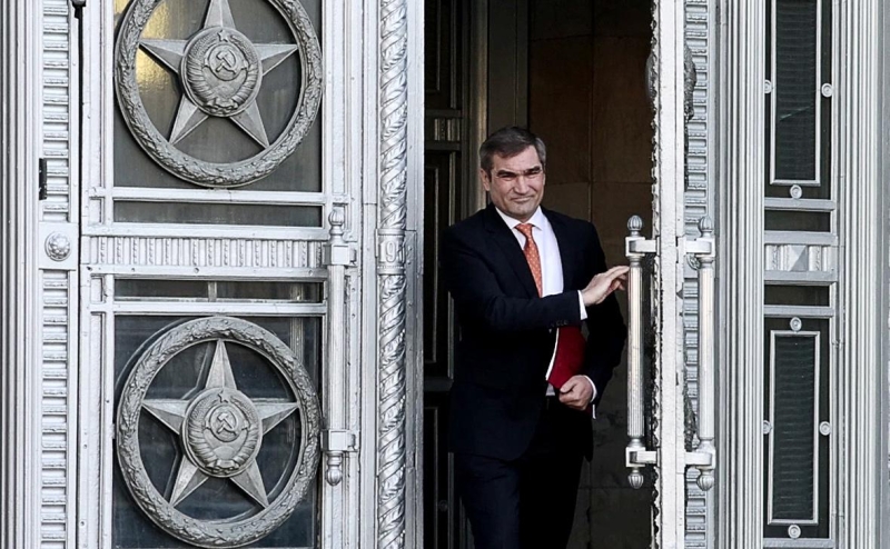 Сотрудника посольства Молдавии вышлют из России