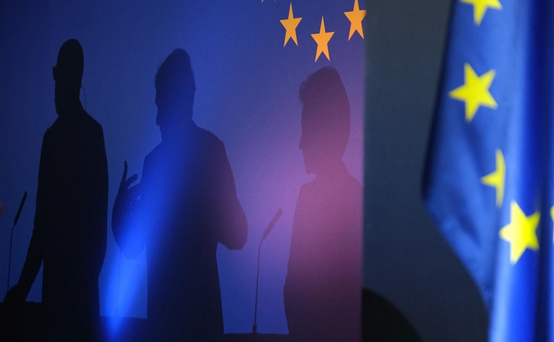 Совет ЕС разъяснил порядок передачи Киеву доходов от активов России