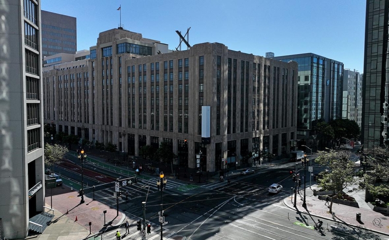 SpaceX одолжила Маску $1 млрд одновременно с его покупкой Twitter