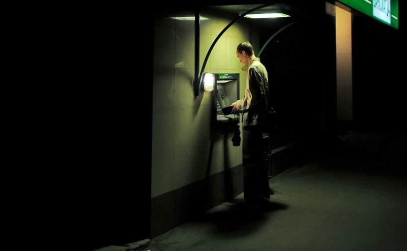 Спрос россиян на наличные в июле достиг почти 390 млрд руб.