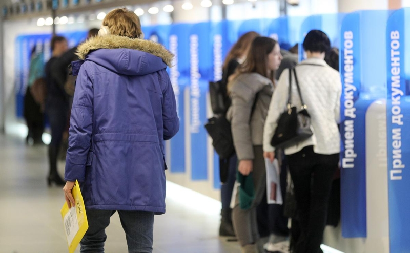 США и Британия в несколько раз увеличили выдачу «виз