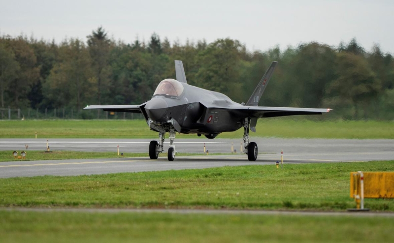 США направят на Ближний Восток больше истребителей для сдерживания