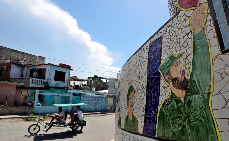 США сняли введенные при Трампе ограничения на полеты на Кубу