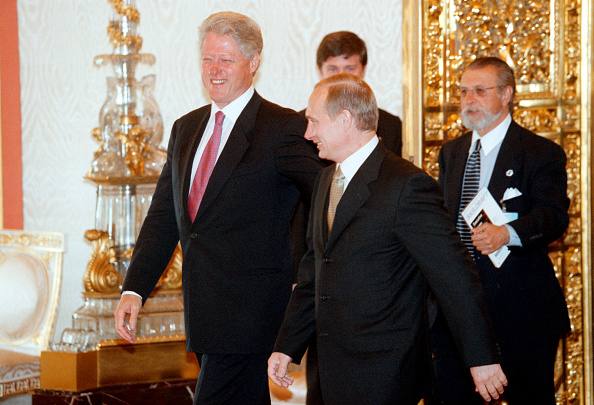 США стали совладельцами Intel