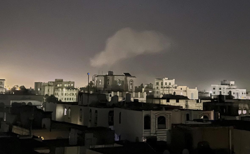 США ударили по нефтяному порту хуситов Рас Иса