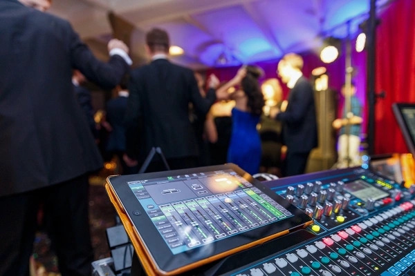 США ввели пошлины 104% для Китая