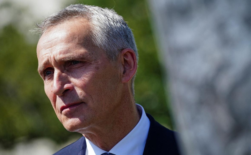 Столтенберг заявил, что Восток идет в НАТО, а не НАТО на Восток