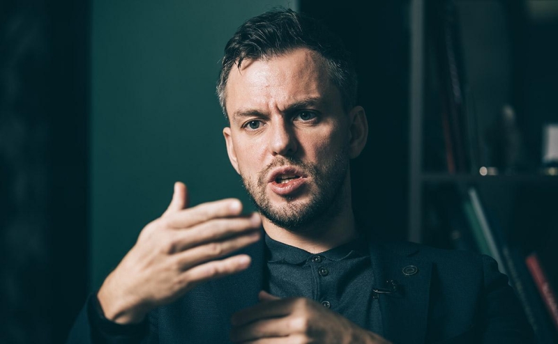 Структура Юрия Максимова договорилась о покупке активов F.A.C.C.T.