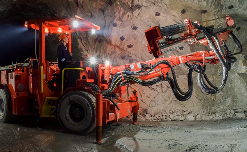 Суд арестовал активы одного из крупнейших производителей свинца