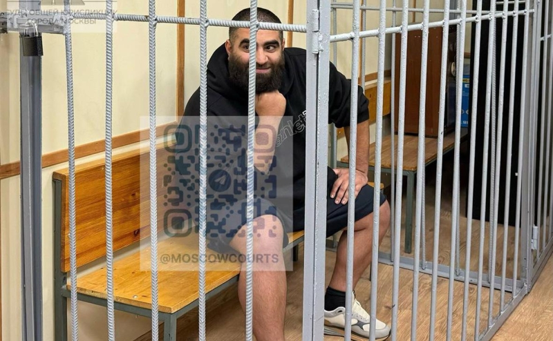 Суд арестовал блогера Арсена Маркаряна