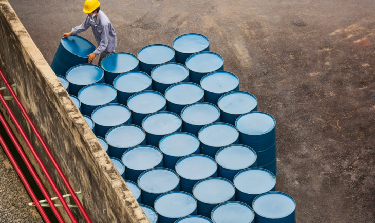 Суд отказал в аресте акций российской QIWI после отзыва лицензии у