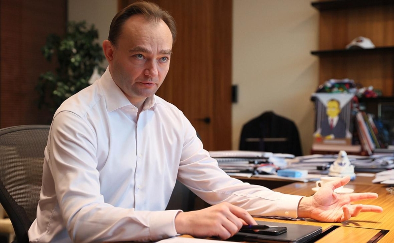 Суд отменил домашний арест для экс-замглавы Минцифры по делу о взятке