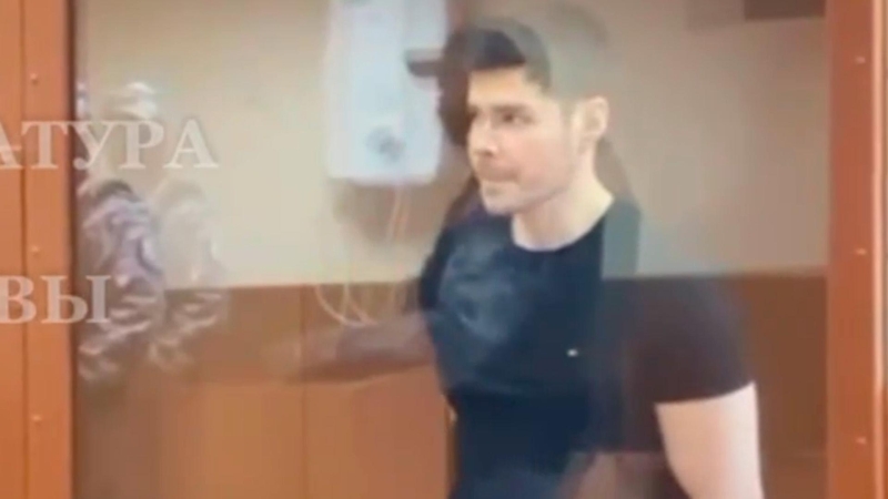 Суд приговорил блогера Аяза Шабутдинова к семи годам
