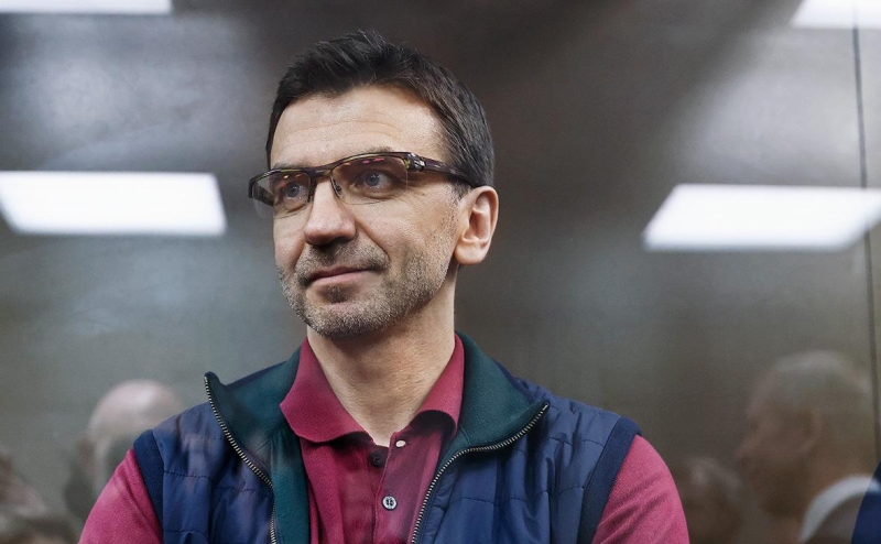 Суд приговорил экс-министра Абызова к 12 годам колонии строгого режима