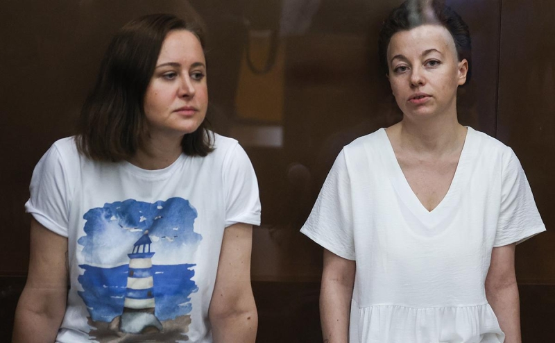 Суд продлил арест Беркович и Петрийчук