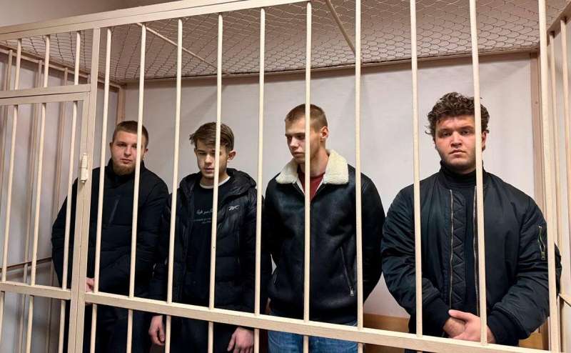 Суд раскрыл имена обвиняемых в попытке похищения Мостового