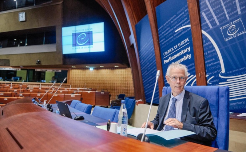 Сунак допустил выход Британии из ЕСПЧ из-за нелегальной миграции