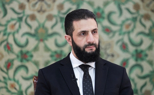 Суровикина заметили на снимках из Алжира