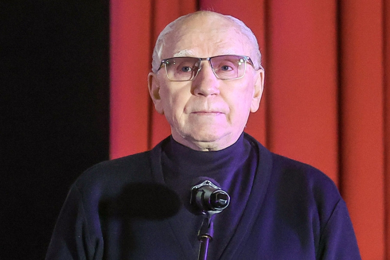 «Светлячок, светись!»: как простились с актрисой Светланой Светличной