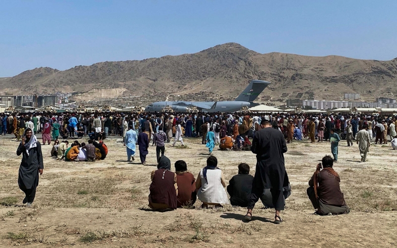 Талибы сообщили о допросах собирающихся покинуть Афганистан иностранцев