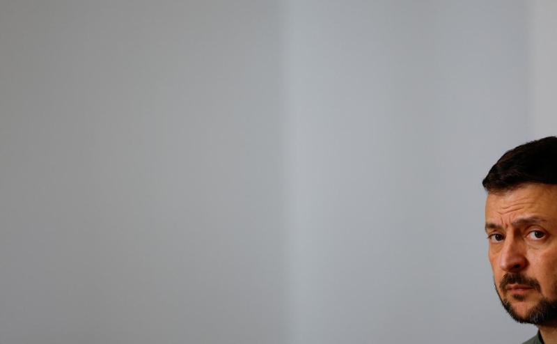 Telegraph узнала, что Зеленского просят не требовать от НАТО