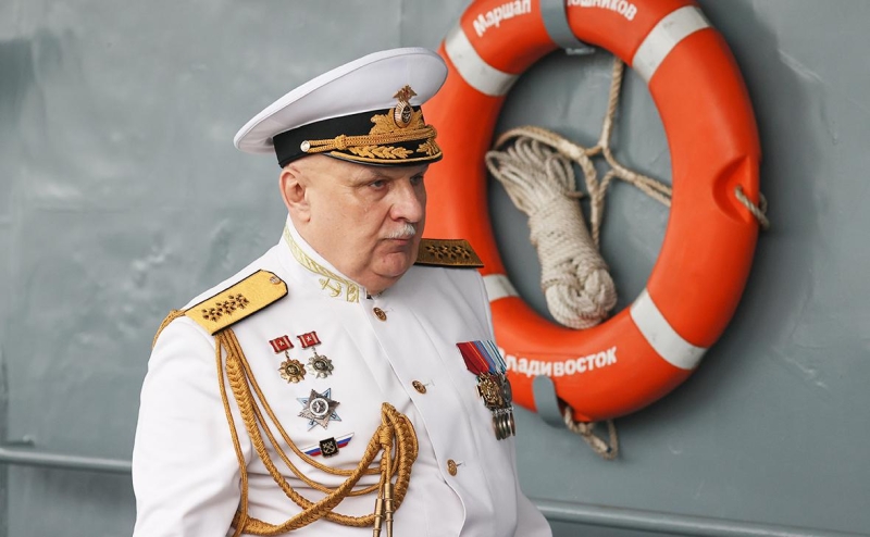 Тихоокеанский флот подтвердил увольнение командующего Авакянца