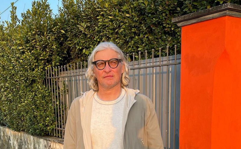 Тиньков цитатой из &laquo;Горе от ума&raquo; попрощался с Тинькофф Банком и Россией