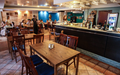 Титов назвал ограничения в Москве &laquo;контрольным выстрелом&raquo; для общепита