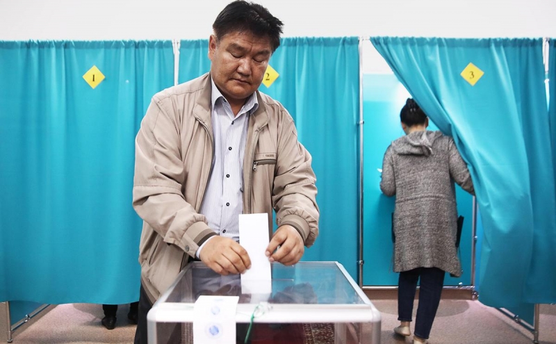 Токаев объявил о внеочередных выборах президента и экономических реформах