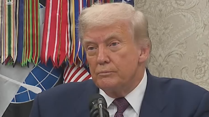 Трамп анонсировал новые «вторичные санкции» против России