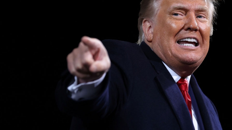 Трамп обвинил Китай в уничтожении улик по коронавирусу из лаборатории в Ухане