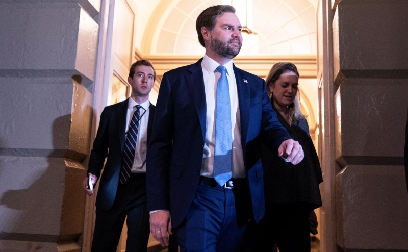 Трамп опубликовал ролик с обещанием защитить Гренландию от России