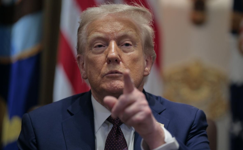 Трамп попросил Си передать привет Путину и Киму и заявил о заговоре