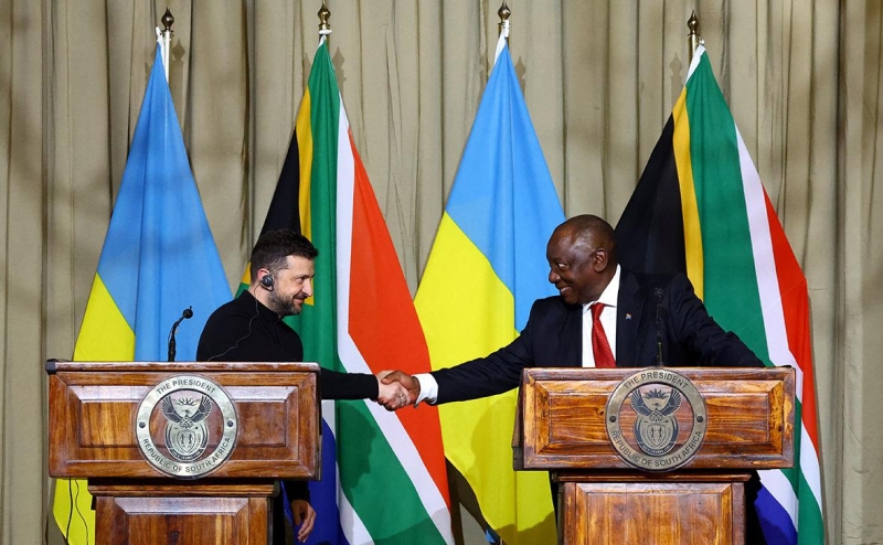 Трамп рассказал, что не понял, &laquo;какого черта&raquo; Зеленский делал в ЮАР