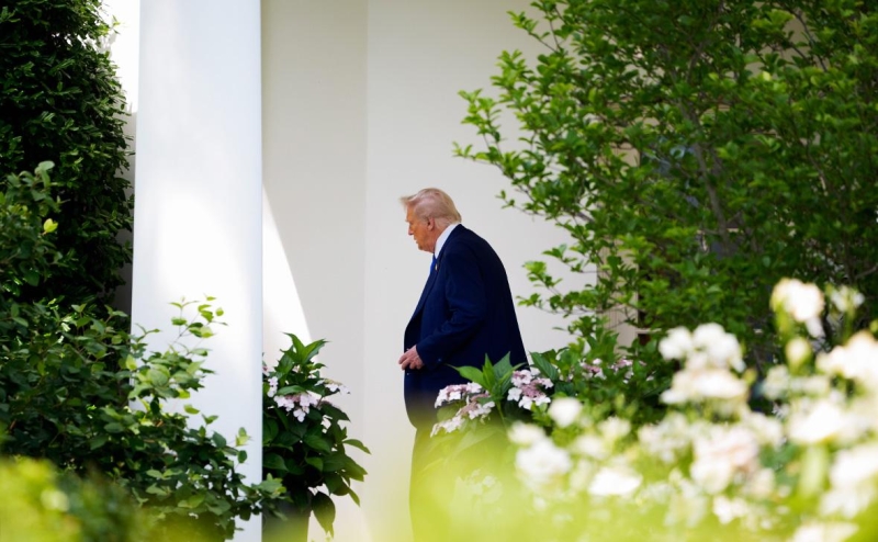 Трамп рассказал, что не понял, &laquo;какого черта&raquo; Зеленский делал в ЮАР