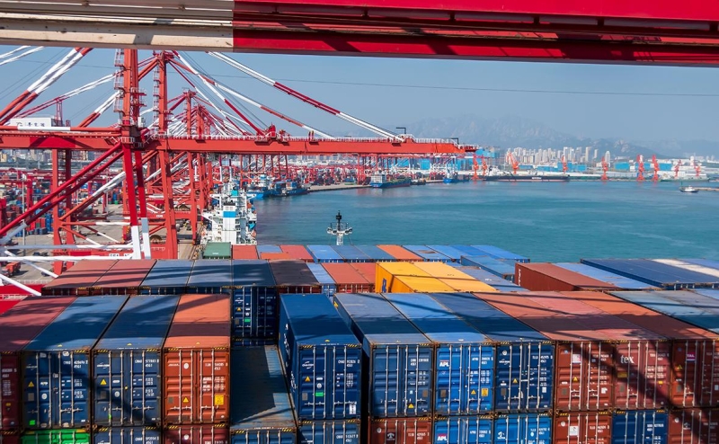 Трамп рассказал, когда снизит 145% пошлины на товары из Китая