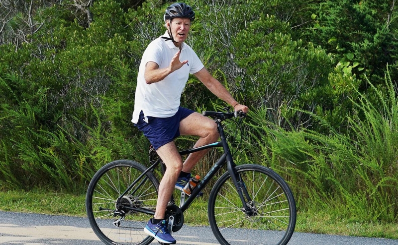 Трамп связал выход Байдена из предвыборной гонки с переворотом