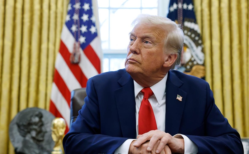 Трамп заявил, что пока не планирует вводить санкции против России